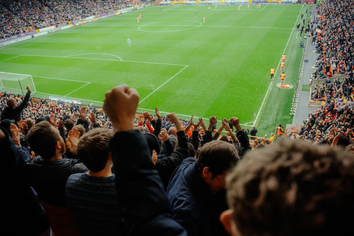 Charlton Athletic fans cheering